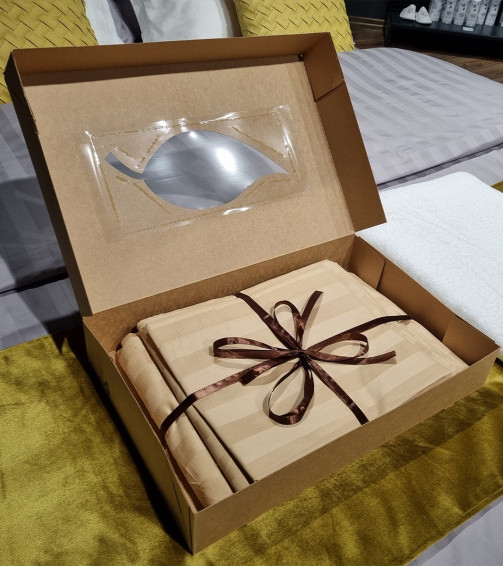 Souvenir set stripe satin cappuccino queen size