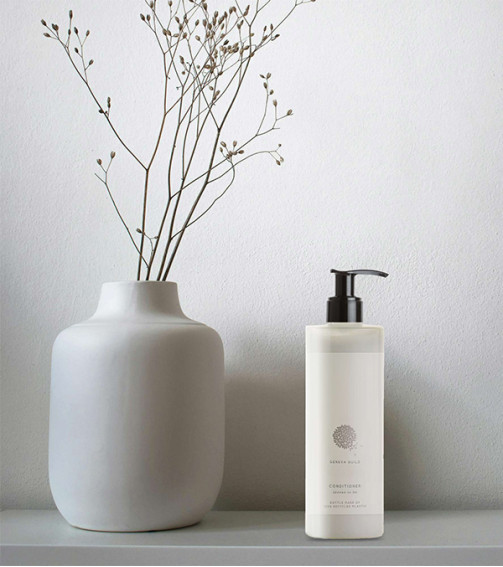 Condiționer Geneva Guild 380 ml (sticlă reîncărcabilă) Condiționer Geneva Guild 380 ml (sticlă reîncărcabilă)