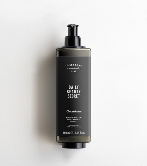 Conditioner, in bottle with pump 480 ml, Guest Love