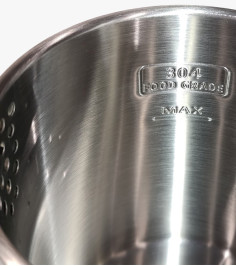 Fierbător electric cu tavă de Bun Venit Fierbător electric cu tavă de Bun Venit